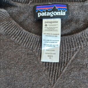 Patagonia Men's Brown Sweater